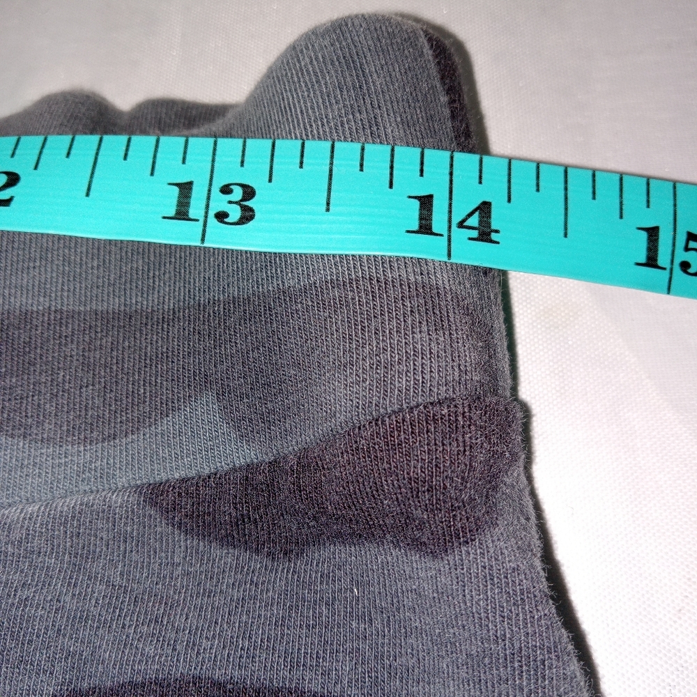 Monrow Vintage Gray Camoflage Low Rise  Crop Leggings Medium - Picture 4 of 5